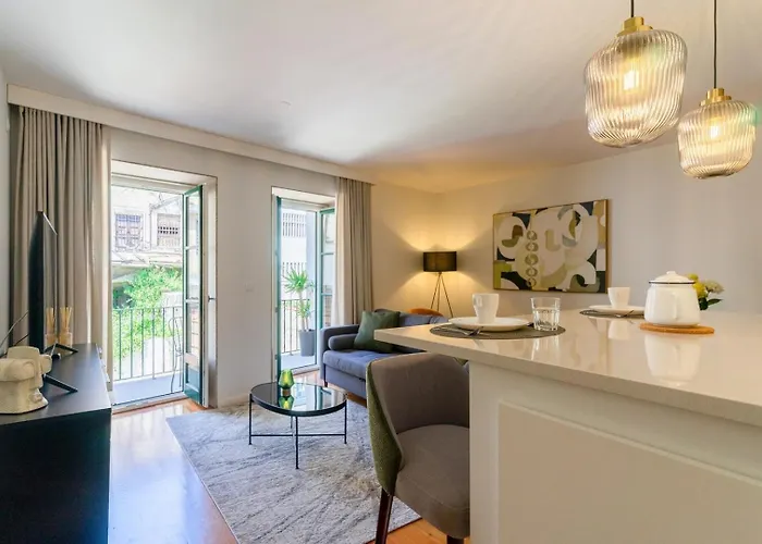 Lejlighed Flat With Cozy Balcony In The Heart Of Center Porto