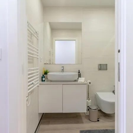 דירה Flat With Cozy Balcony In The Heart Of Center פורטו